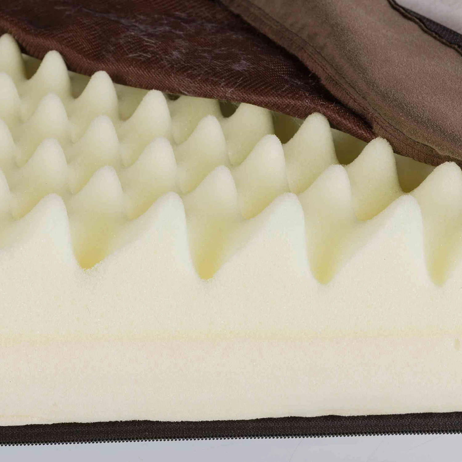 Trixie Coussin Vital Best Of All Breeds Taupe Et Gris 5 Trixie Coussin Vital Best Of All Breeds Taupe Et Gris – Image 3