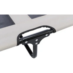 Trixie Chaise Longue Grise Et Noire Pour Chien -lacompagniedesanimaux cama elevada para perro 646cd2051e953